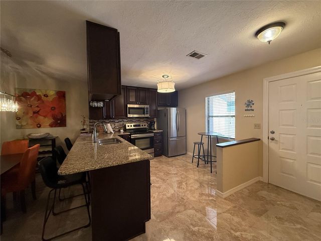 38350 IRONWOOD PLACE 5, Zephyrhills, FL 33542