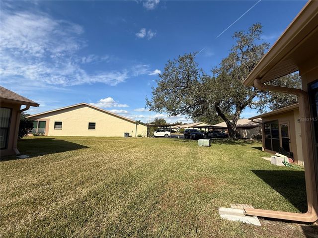 38350 IRONWOOD PLACE 5, Zephyrhills, FL 33542