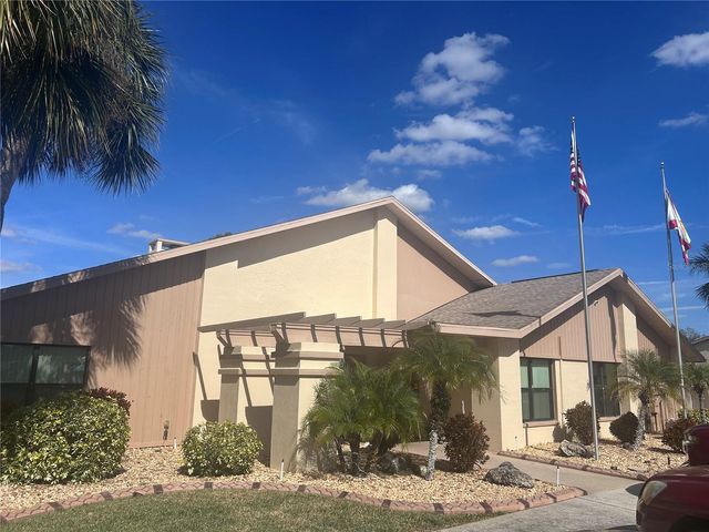 38350 IRONWOOD PLACE 5, Zephyrhills, FL 33542