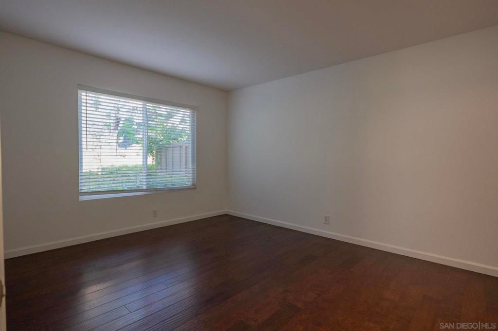 Image 8 of property listing at 4060 Rosenda Court 230, San Diego, CA 92122