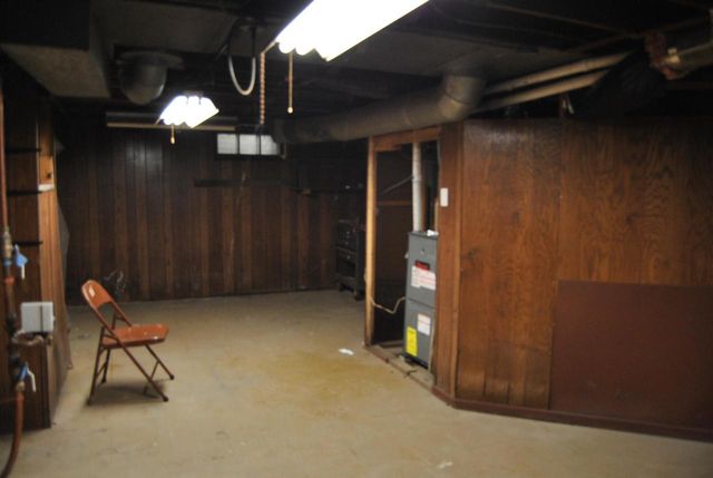 4050 N 41st STREET, Milwaukee, WI 53216