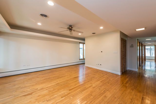 37696 N North Avenue, Beach Park, IL 60087