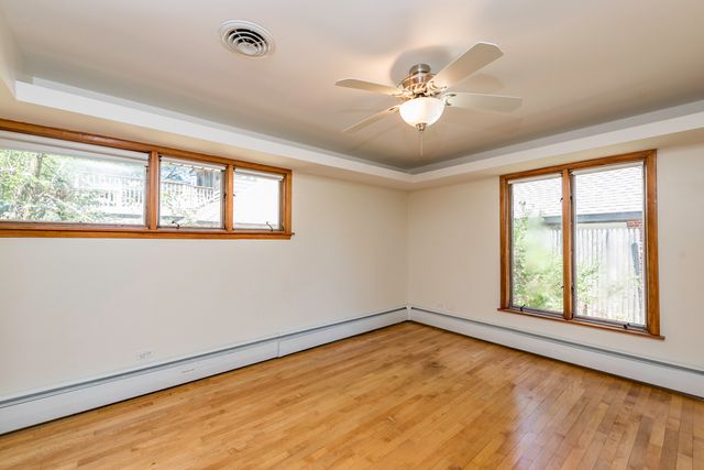 37696 N North Avenue, Beach Park, IL 60087