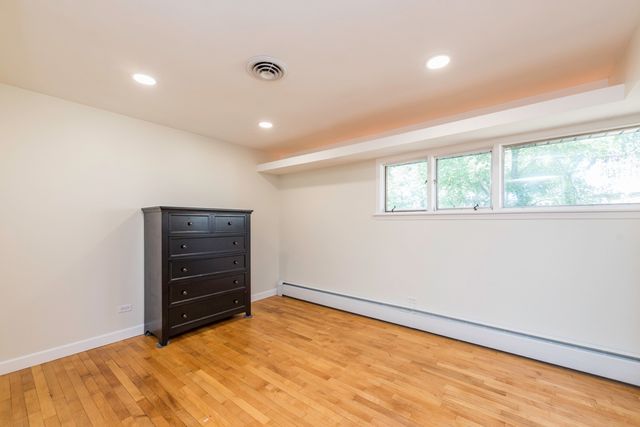 37696 N North Avenue, Beach Park, IL 60087
