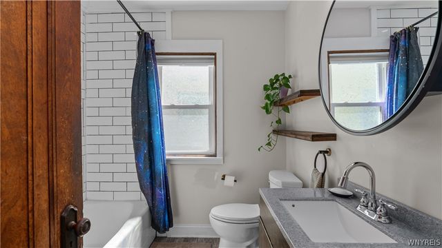 304 Taunton Place, Buffalo, NY 14216