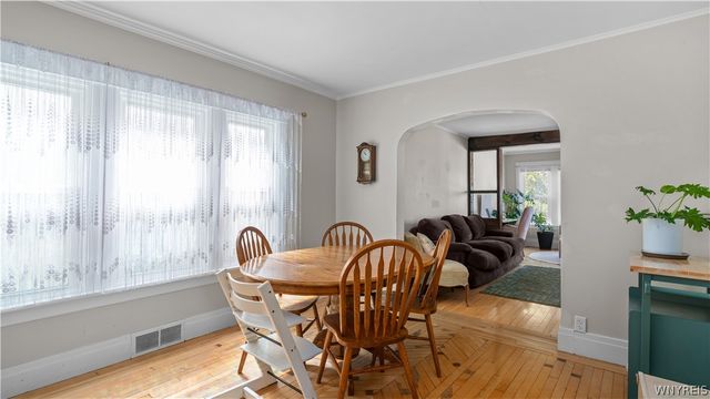 304 Taunton Place, Buffalo, NY 14216