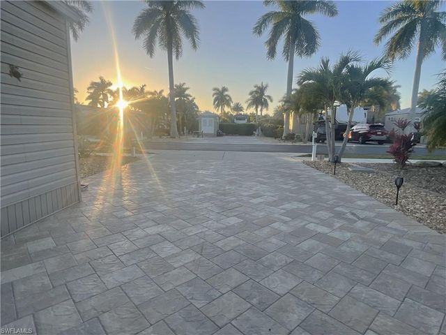 5209 Marsh Mallow TRL, Fort Myers, FL 33905