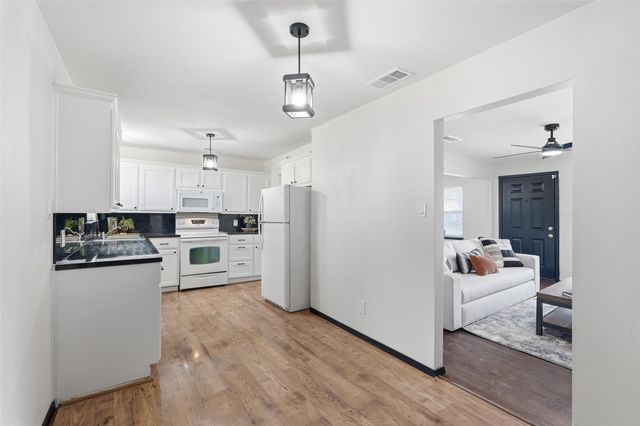 1731 Summit Street, Mesquite, TX 75149