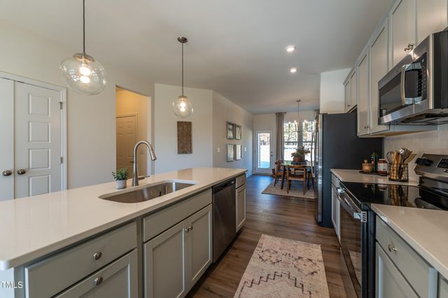 1423 Goldsboro Avenue, Sanford, NC 27330