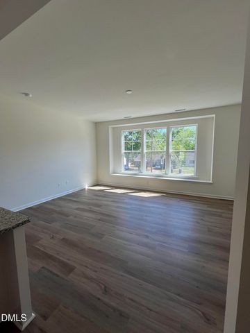 1423 Goldsboro Avenue, Sanford, NC 27330