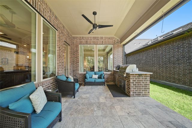 9510 Spring Rose Drive, Missouri City, TX 77459