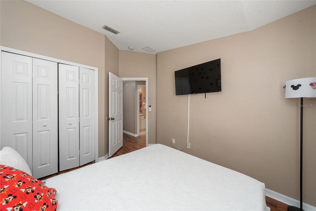 Image 17 of property listing at 12744 LANGSTAFF DRIVE, Windermere, FL 34786