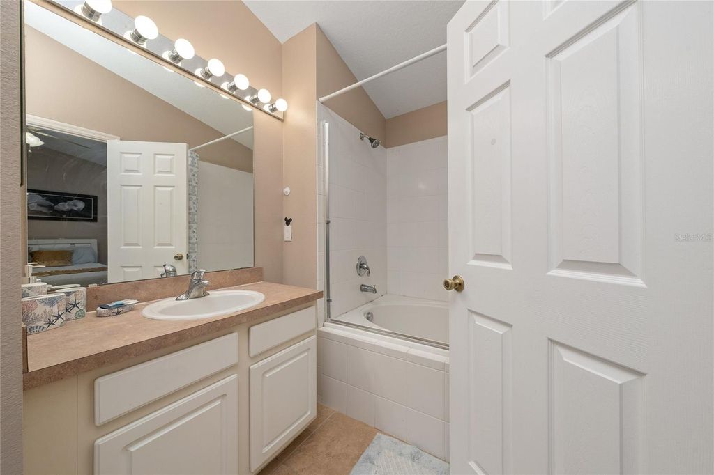 Image 23 of property listing at 12744 LANGSTAFF DRIVE, Windermere, FL 34786