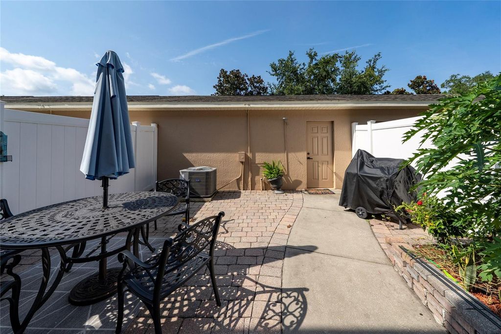 Image 26 of property listing at 12744 LANGSTAFF DRIVE, Windermere, FL 34786