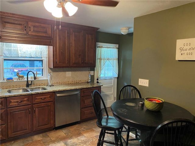 3727 Rainbow Circle, Snellville, GA 30039