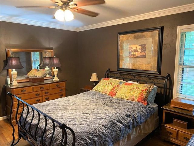 3727 Rainbow Circle, Snellville, GA 30039