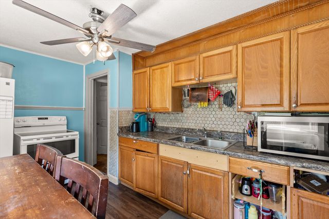 1220 Debbie Lane, Hixson, TN 37343