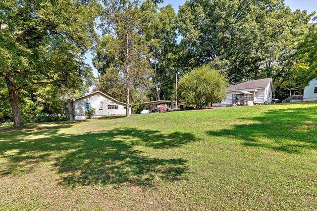 1220 Debbie Lane, Hixson, TN 37343