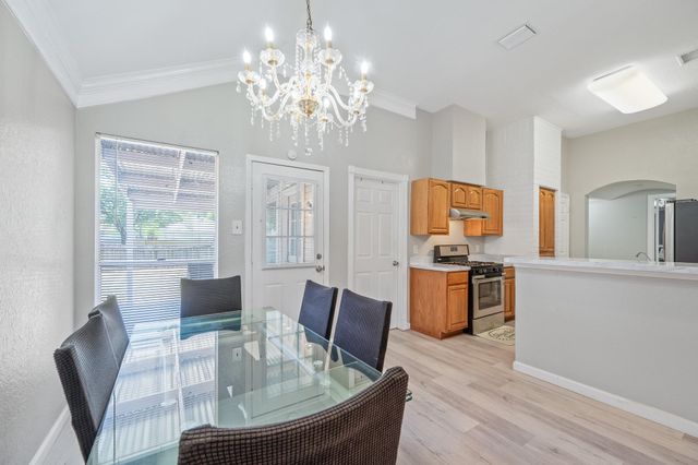 19419 Lake Hollow Lane, Houston, TX 77084