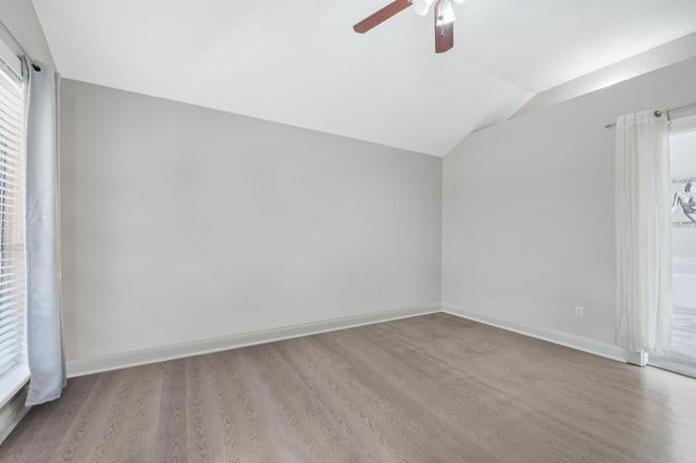 19419 Lake Hollow Lane, Houston, TX 77084