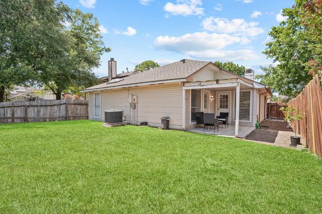 19419 Lake Hollow Lane, Houston, TX 77084