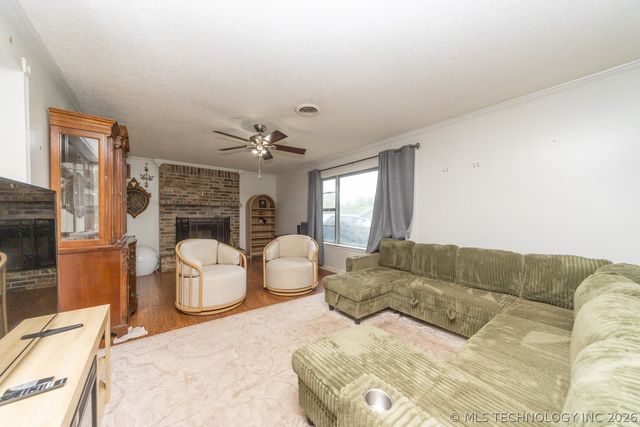 32115 E 721 Terrace, Wagoner, OK 74447