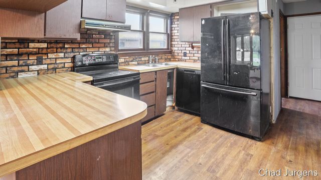 4805 3 Mile Road, Bay City, MI 48706
