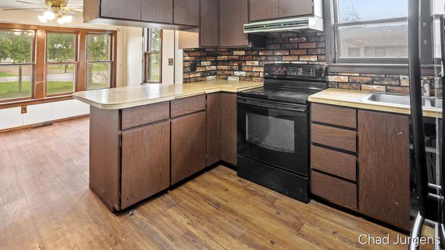 4805 3 Mile Road, Bay City, MI 48706