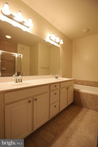 13608 DOVER CLIFFS PL, Germantown, MD 20874