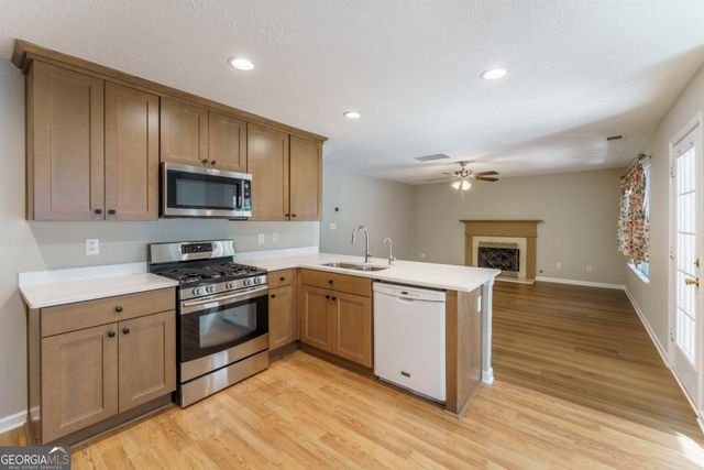 6535 Glen Pond Trace, Cumming, GA 30028