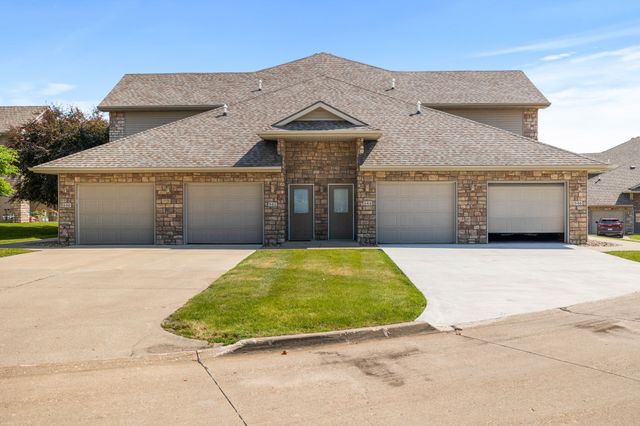 544 Carrie Lane, Altoona, IA 50009