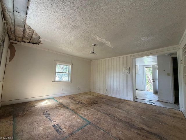 4130 Causey Street, Greensboro, NC 27407