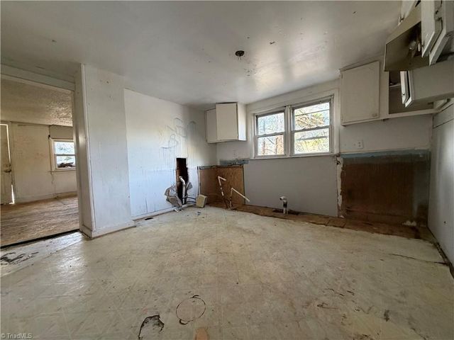 4130 Causey Street, Greensboro, NC 27407