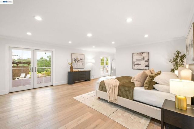 11 Rudgear Dr, Walnut Creek, CA 94596