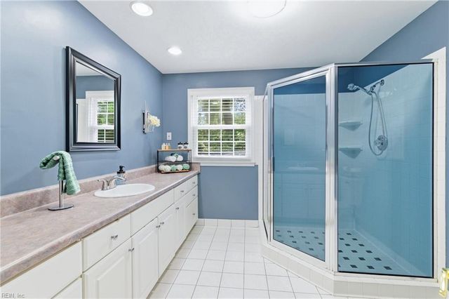 3208 Blue Ridge CT, Virginia Beach, VA 23452