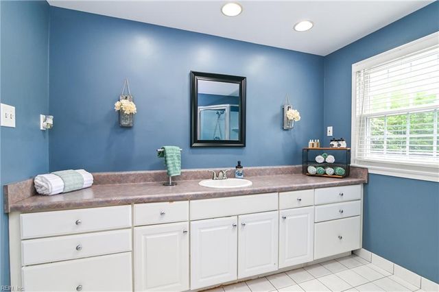 3208 Blue Ridge CT, Virginia Beach, VA 23452