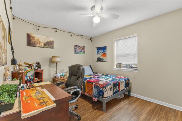 803 Camellia Court, College Station, TX 77840