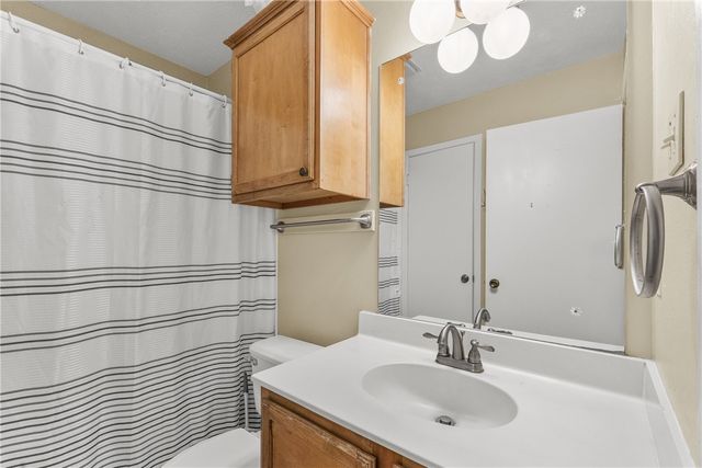 803 Camellia Court, College Station, TX 77840