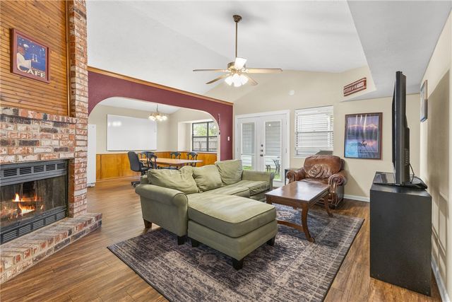 803 Camellia Court, College Station, TX 77840