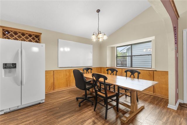 803 Camellia Court, College Station, TX 77840