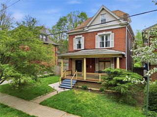 611 Greendale Ave, Edgewood, PA 15218