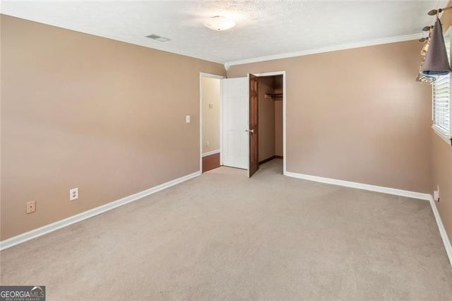 647 Shannon Green Circle, Mableton, GA 30126
