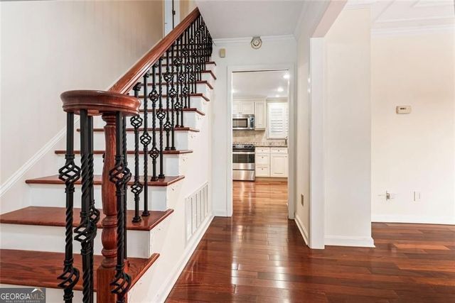 647 Shannon Green Circle, Mableton, GA 30126