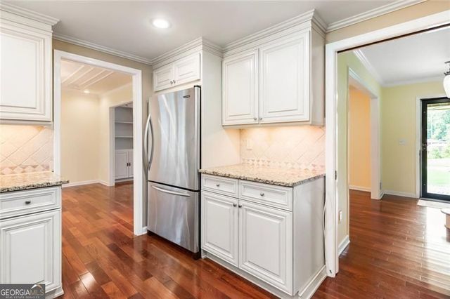 647 Shannon Green Circle, Mableton, GA 30126