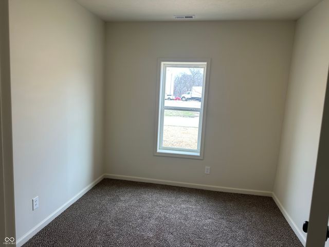 500 S Main Street, Veedersburg, IN 47987