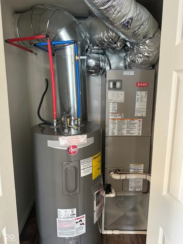 500 S Main Street, Veedersburg, IN 47987