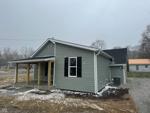 500 S Main Street, Veedersburg, IN 47987