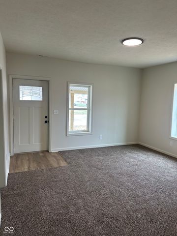 500 S Main Street, Veedersburg, IN 47987