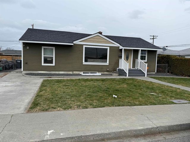 1807 W Henry St, Pasco, WA 99301