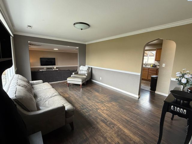 1807 W Henry St, Pasco, WA 99301